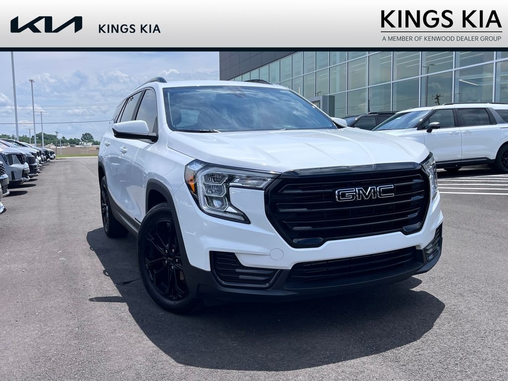 Used 2022 GMC Terrain SLE SUV
