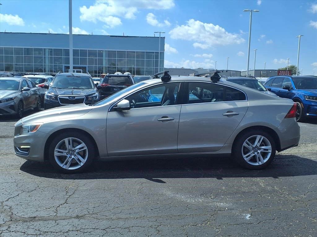 2014 Volvo S60 T5 photo 2