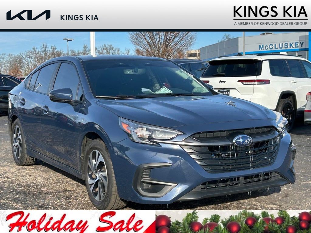 2025 Subaru Legacy Premium's photo