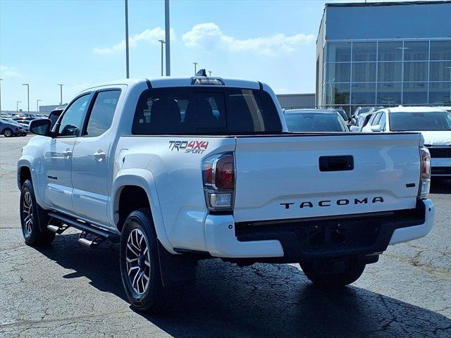 2021 Toyota Tacoma TRD Sport V6 photo 4