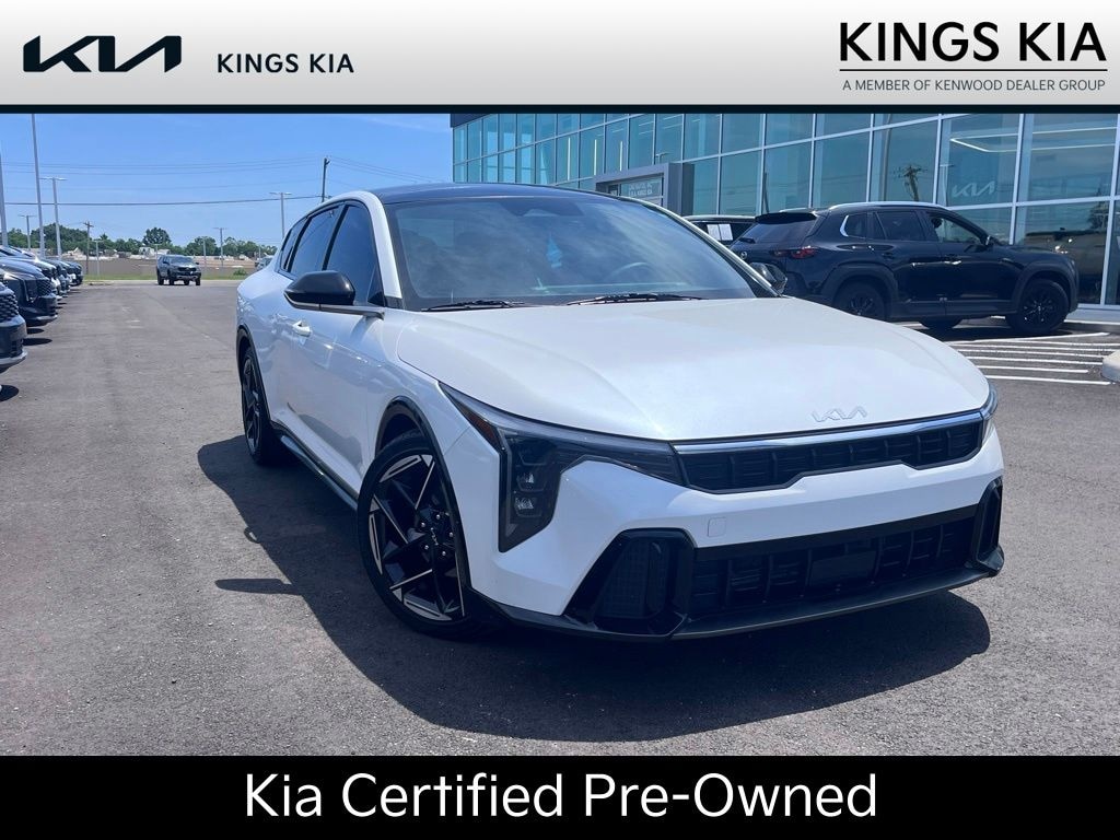 Certified 2025 Kia K4 GT-Line Sedan