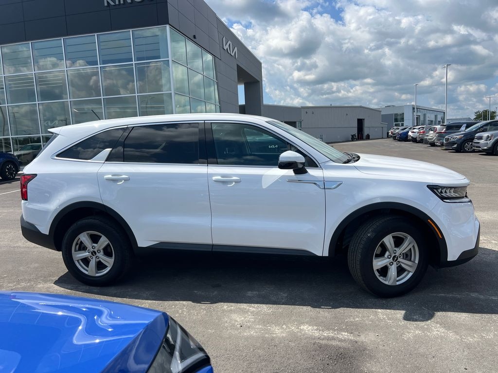 Certified 2023 Kia Sorento LX SUV