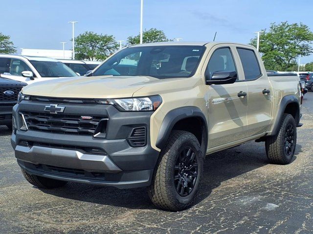 2023 Chevrolet Colorado Trail Boss photo 2