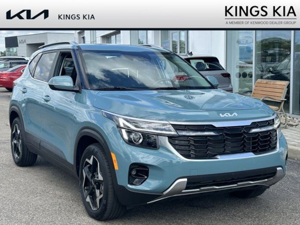 Used 2025 Kia Seltos EX SUV