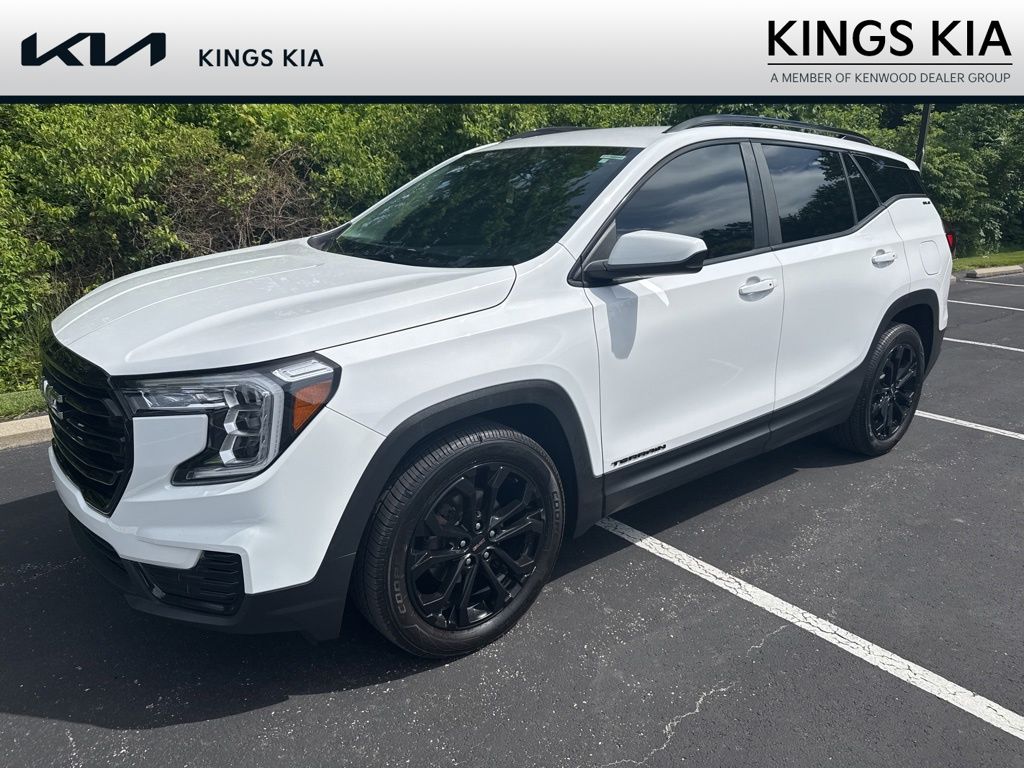 2022 GMC Terrain SLE FWD's photo