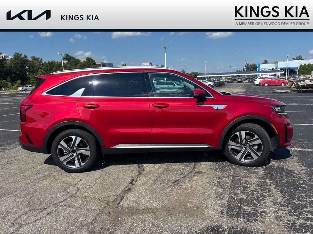 Used 2023 Kia Sorento Hybrid EX SUV