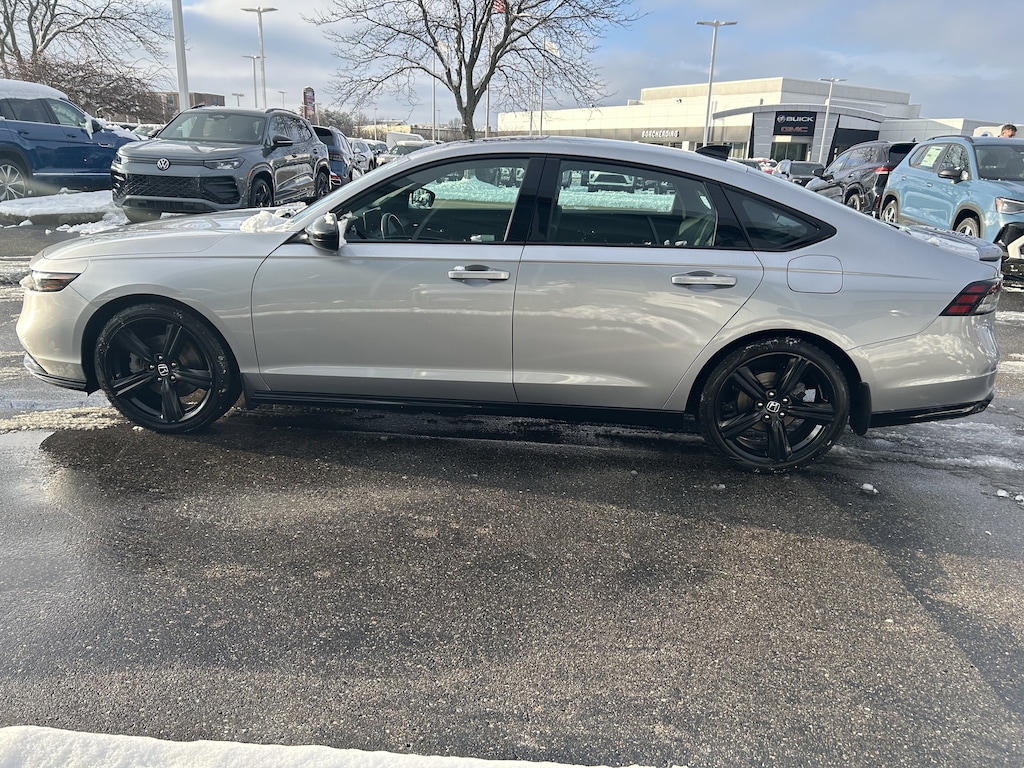 Used 2023 Honda Accord Hybrid Sport-L Sedan