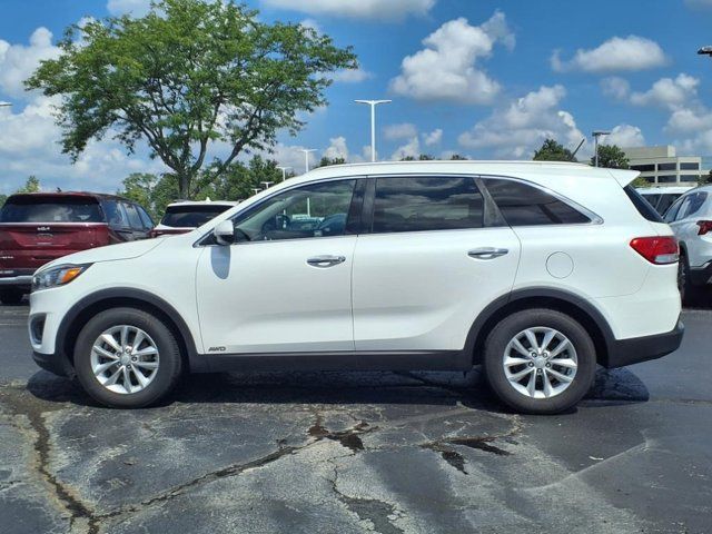 2016 Kia Sorento LX photo 2