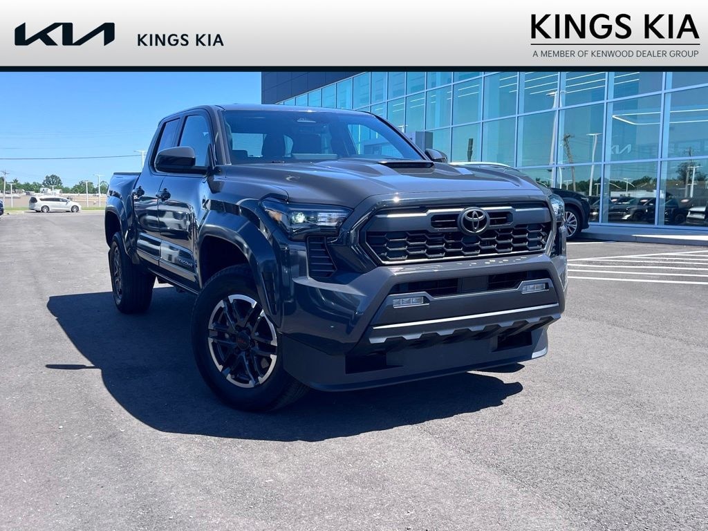 Used 2025 Toyota Tacoma TRD Sport Truck