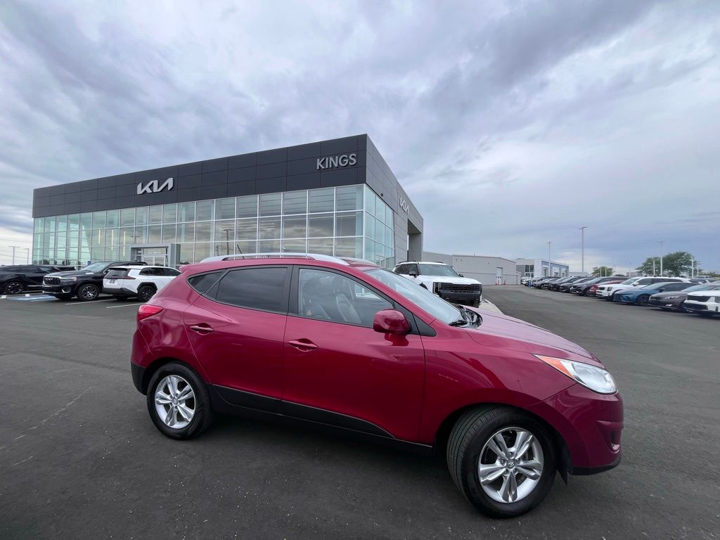 Used 2010 Hyundai Tucson GLS with VIN KM8JU3AC4AU111160 for sale in Cincinnati, OH