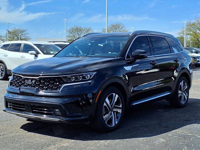 2022 Kia Sorento Plug-In Hybrid SX photo 2