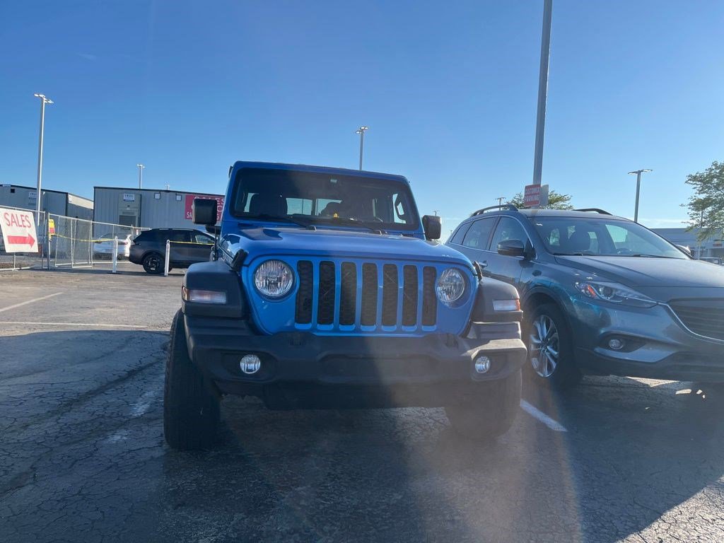 2020 Jeep Gladiator Sport S photo 3