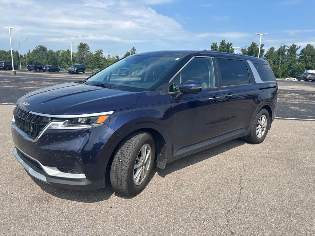 Certified 2024 Kia Carnival LX Minivan/Van