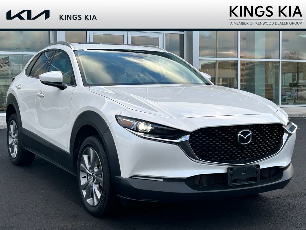 2022 Mazda CX-30 Premium's photo