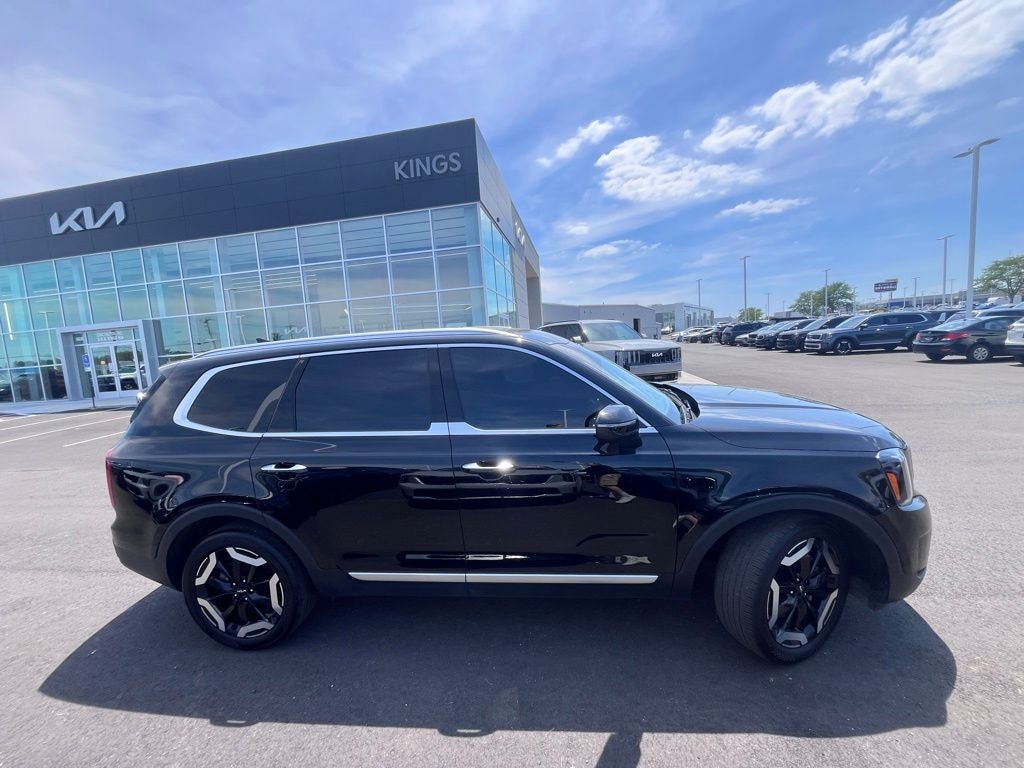 Certified 2025 Kia Telluride S SUV