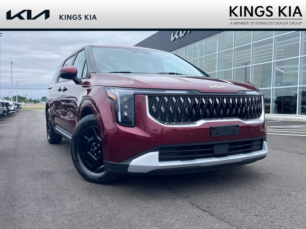 2025 Kia Sedona LXS's photo