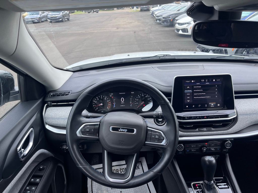 2022 Jeep Compass Latitude - Photo 19