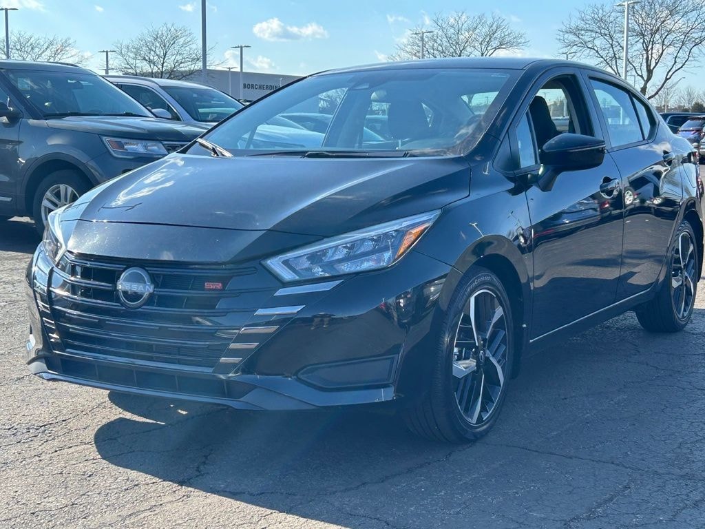 Used 2025 Nissan Versa 1.6 SR Sedan