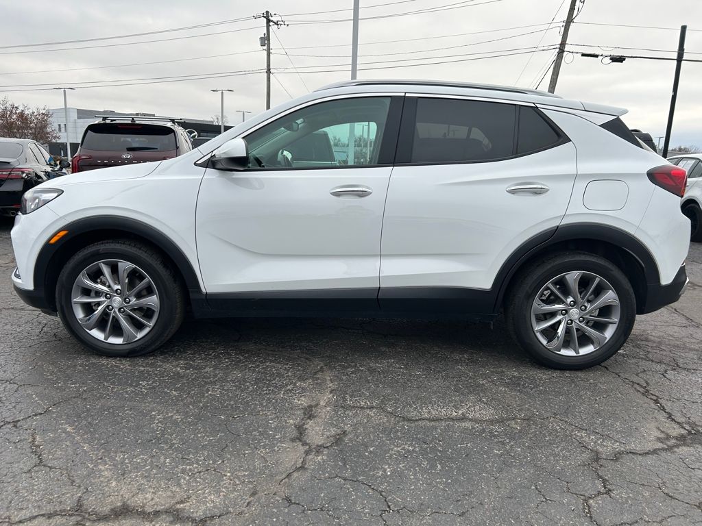2023 Buick Encore GX Essence photo 2