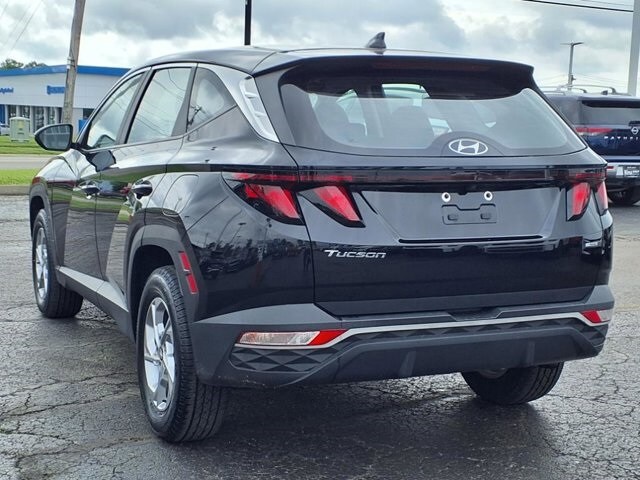2023 Hyundai Tucson SE photo 4