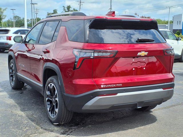 2025 Chevrolet Equinox LT photo 4