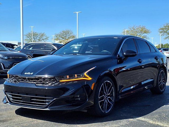 2023 Kia K5 GT photo 2