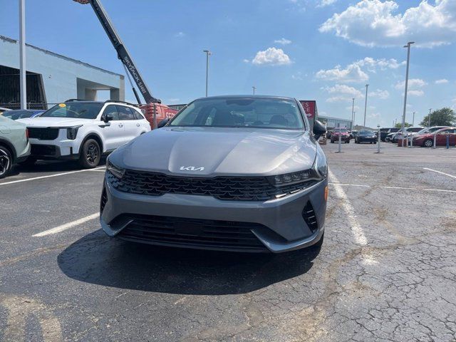 2024 Kia K5 EX photo 2