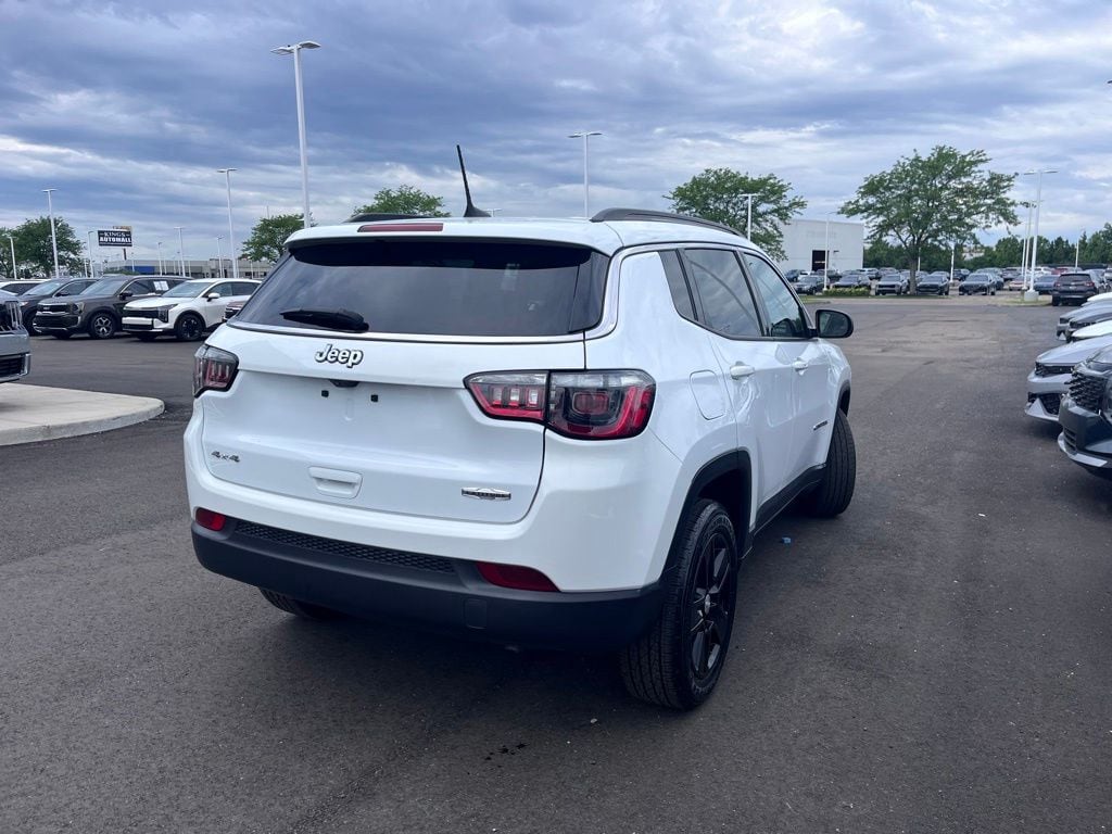 Used 2022 Jeep Compass Latitude SUV
