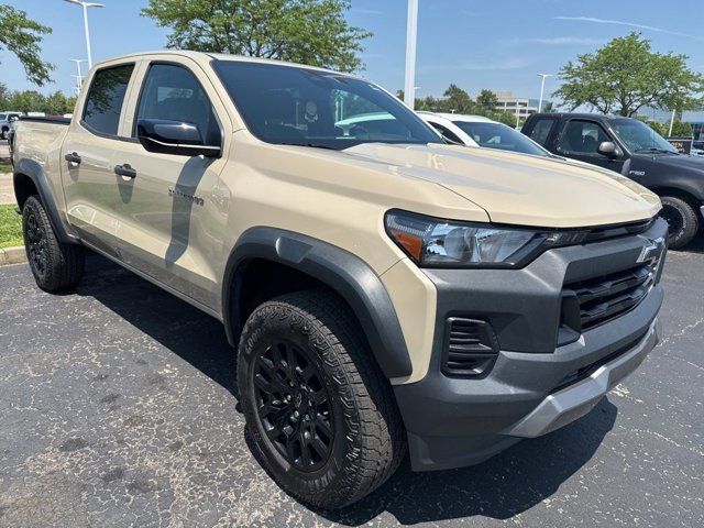 2023 Chevrolet Colorado Trail Boss photo 3