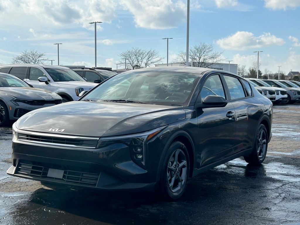Certified 2025 Kia K4 LXS Sedan