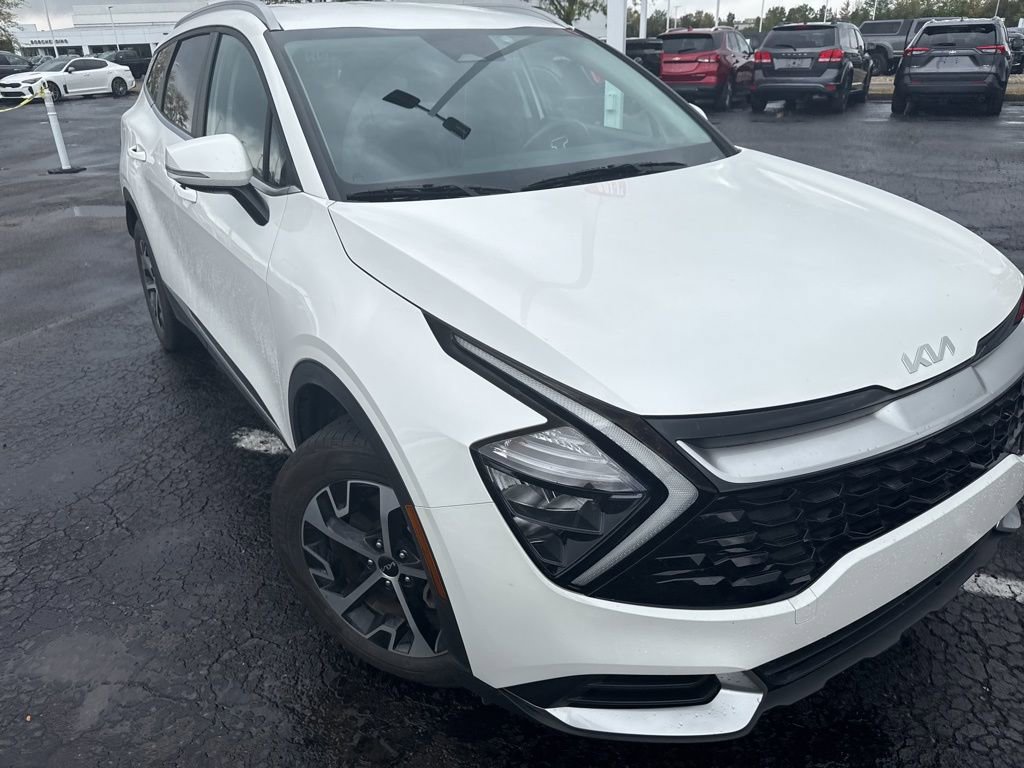 2023 Kia Sportage Hybrid EX photo 2