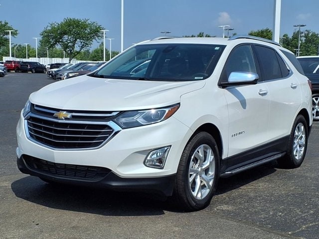Used 2021 Chevrolet Equinox Premier with VIN 3GNAXNEV0MS117178 for sale in Cincinnati, OH