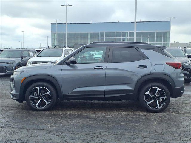 2021 Chevrolet Trailblazer RS photo 3