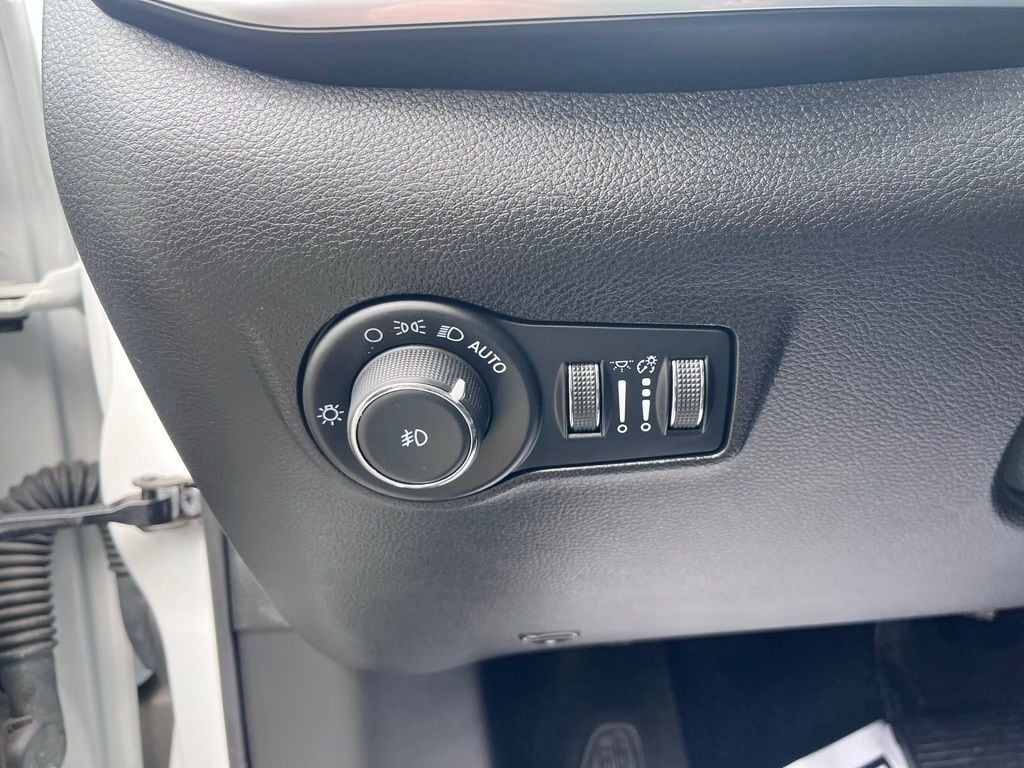 2022 Jeep Compass Latitude - Photo 10