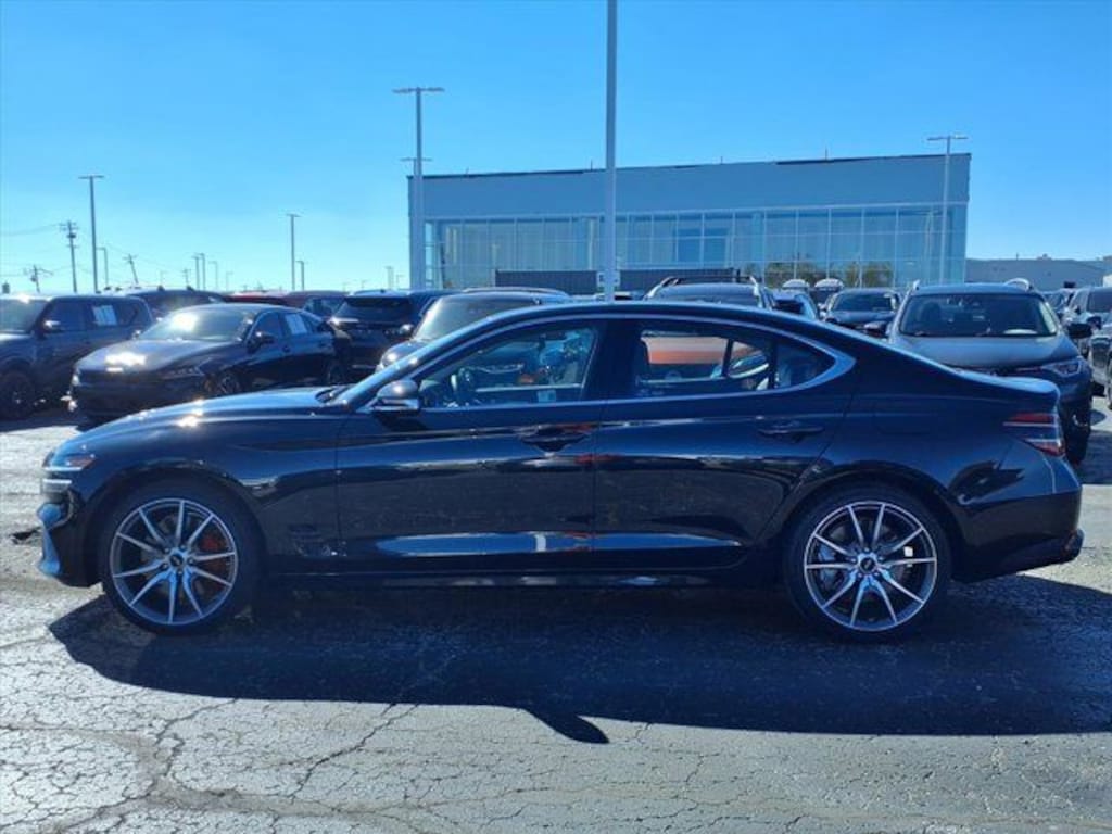 Used 2025 Genesis G70 2.5T Sedan