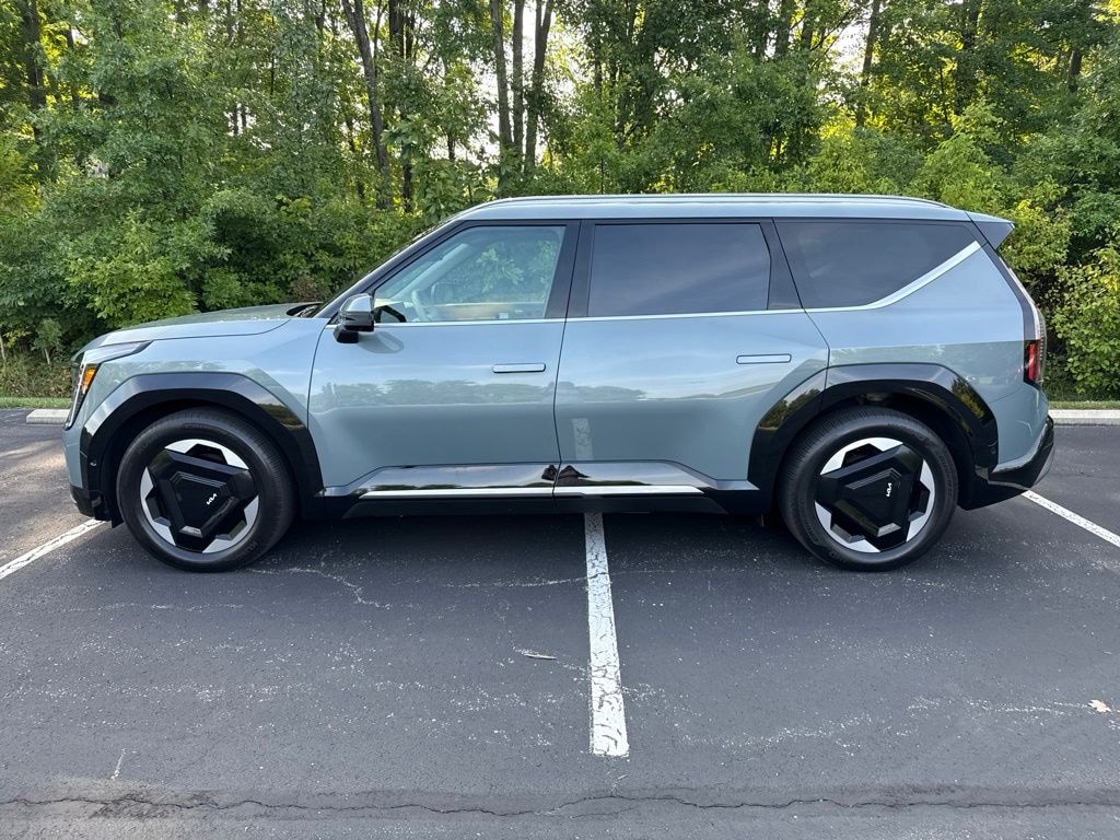 Certified 2024 Kia EV9 Land SUV