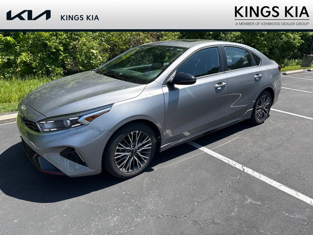 2023 Kia Forte GT-Line AT's photo