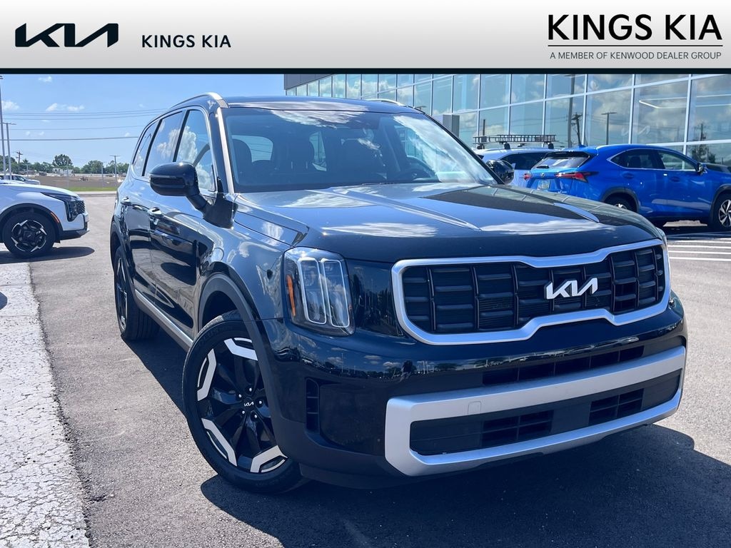 Used 2024 Kia Telluride S SUV