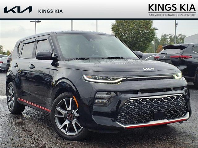2022 Kia Soul Turbo's photo