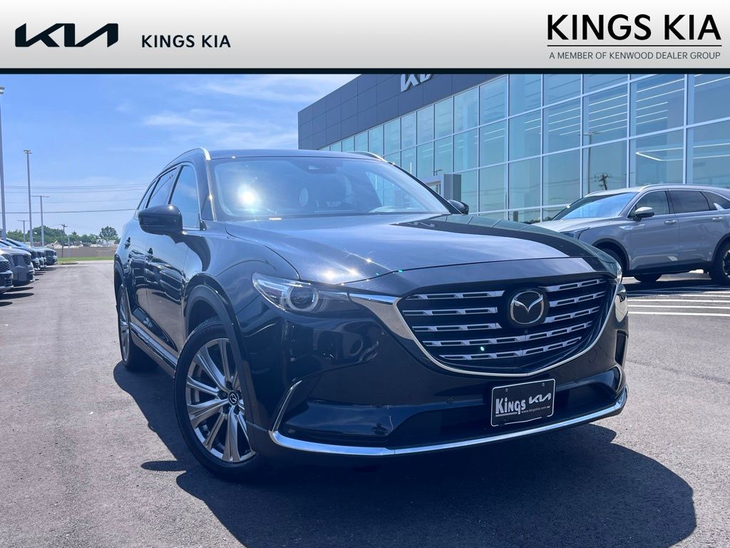 2023 Mazda CX-9 Signature AWD's photo