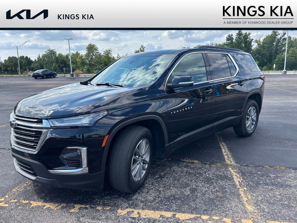 Used 2024 Chevrolet Traverse Limited LT Cloth SUV