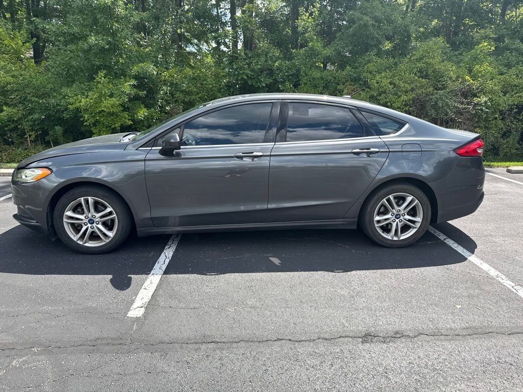 Used 2018 Ford Fusion SE Sedan