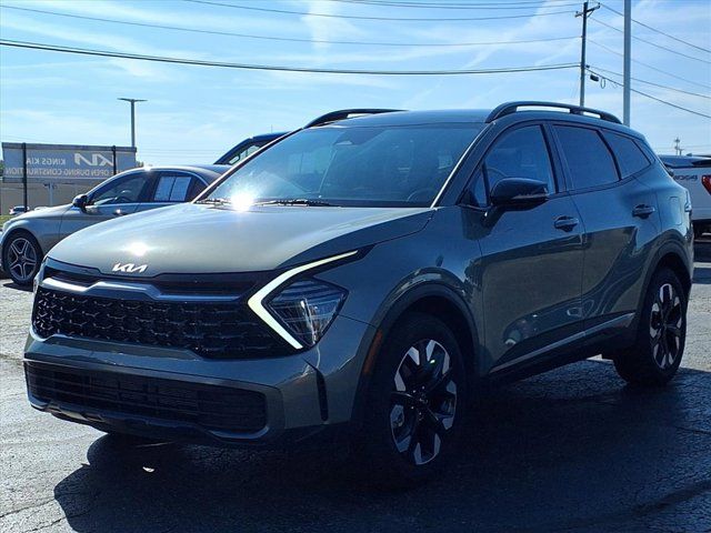 2024 Kia Sportage X-Line photo 2