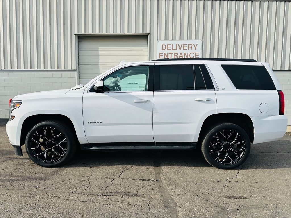 2020 Chevrolet Tahoe LT photo 3