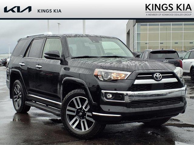 2022 Toyota 4Runner Limited's photo