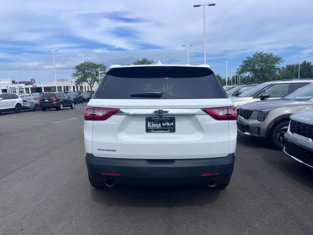 Used 2020 Chevrolet Traverse LS SUV