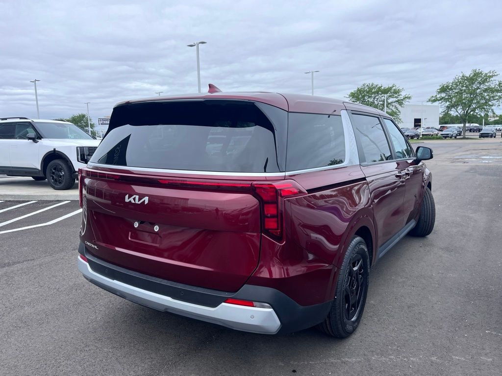 Certified 2025 Kia Carnival LXS Minivan/Van