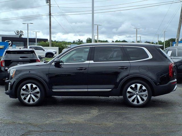2021 Kia Telluride EX photo 3
