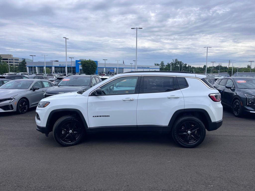 2022 Jeep Compass Latitude - Photo 6