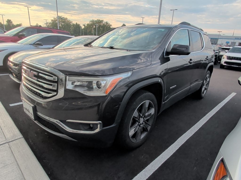 Used 2018 GMC Acadia SLT-2 SUV